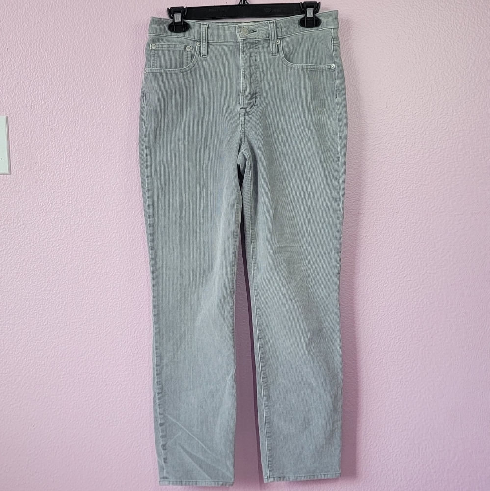 J CREW Vintage Slim straight Pant In Garment-Dyed Corduroy/ 27.